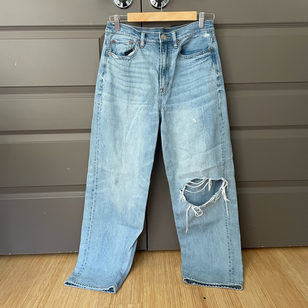 American Eagle Rip Knee Baggy Jeans - 8